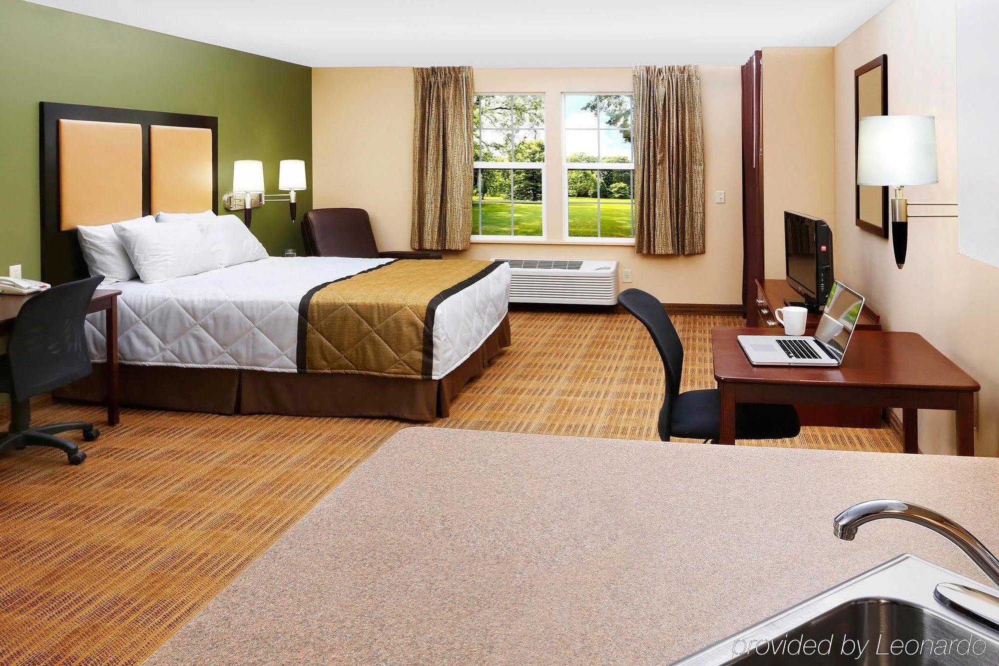 Mainstay South Mayo Clinic Hotel 2*